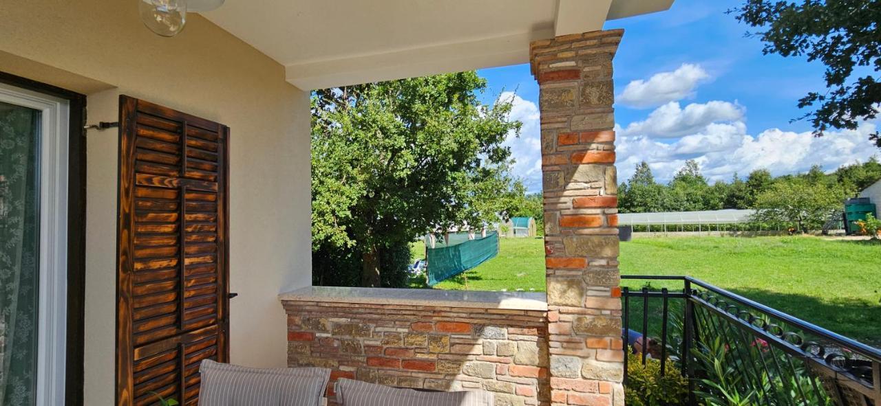 Holiday Apartment Arman Vižinada Екстериор снимка